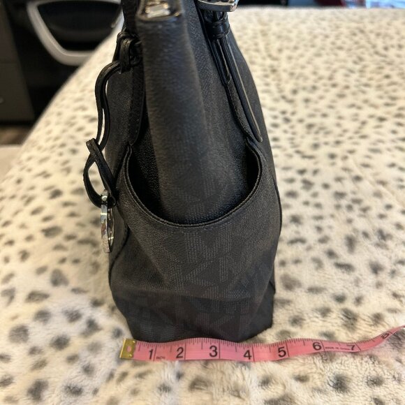 MICHAEL KORS BAG - Picture 3 of 3